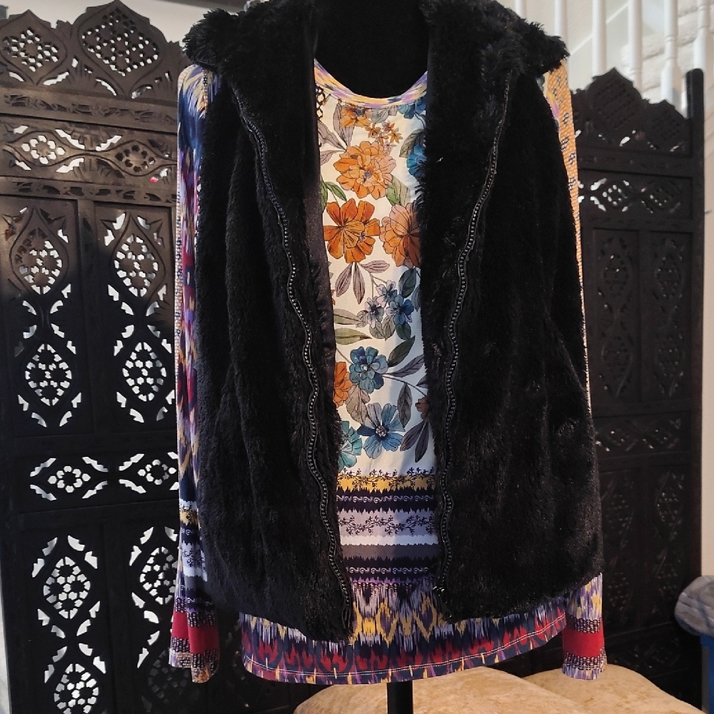 Black Faux Fur Vest